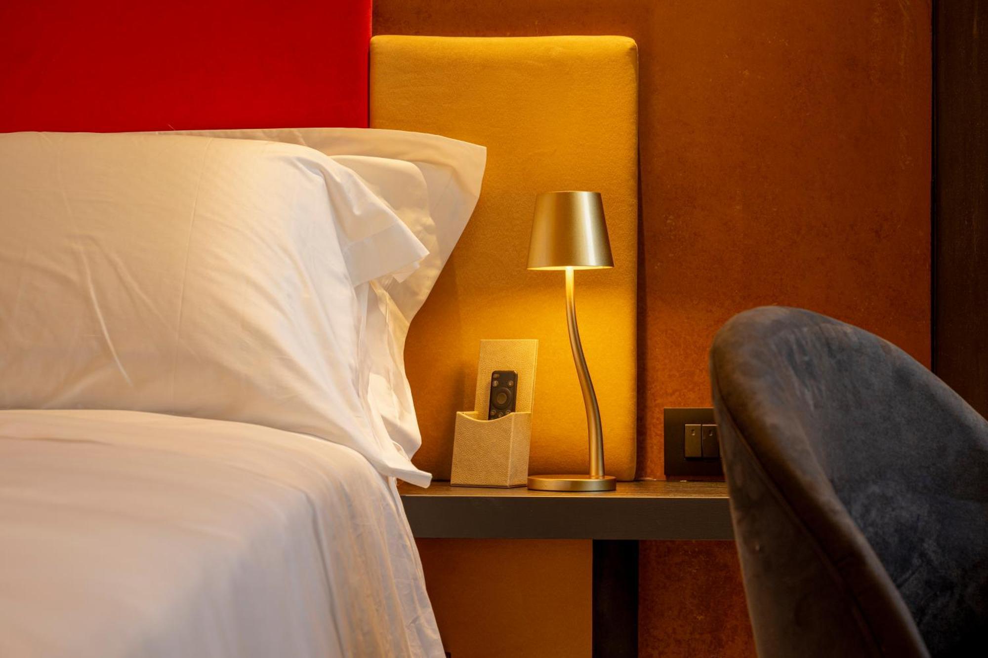 La Duse Luxury Rooms Pescara Bagian luar foto