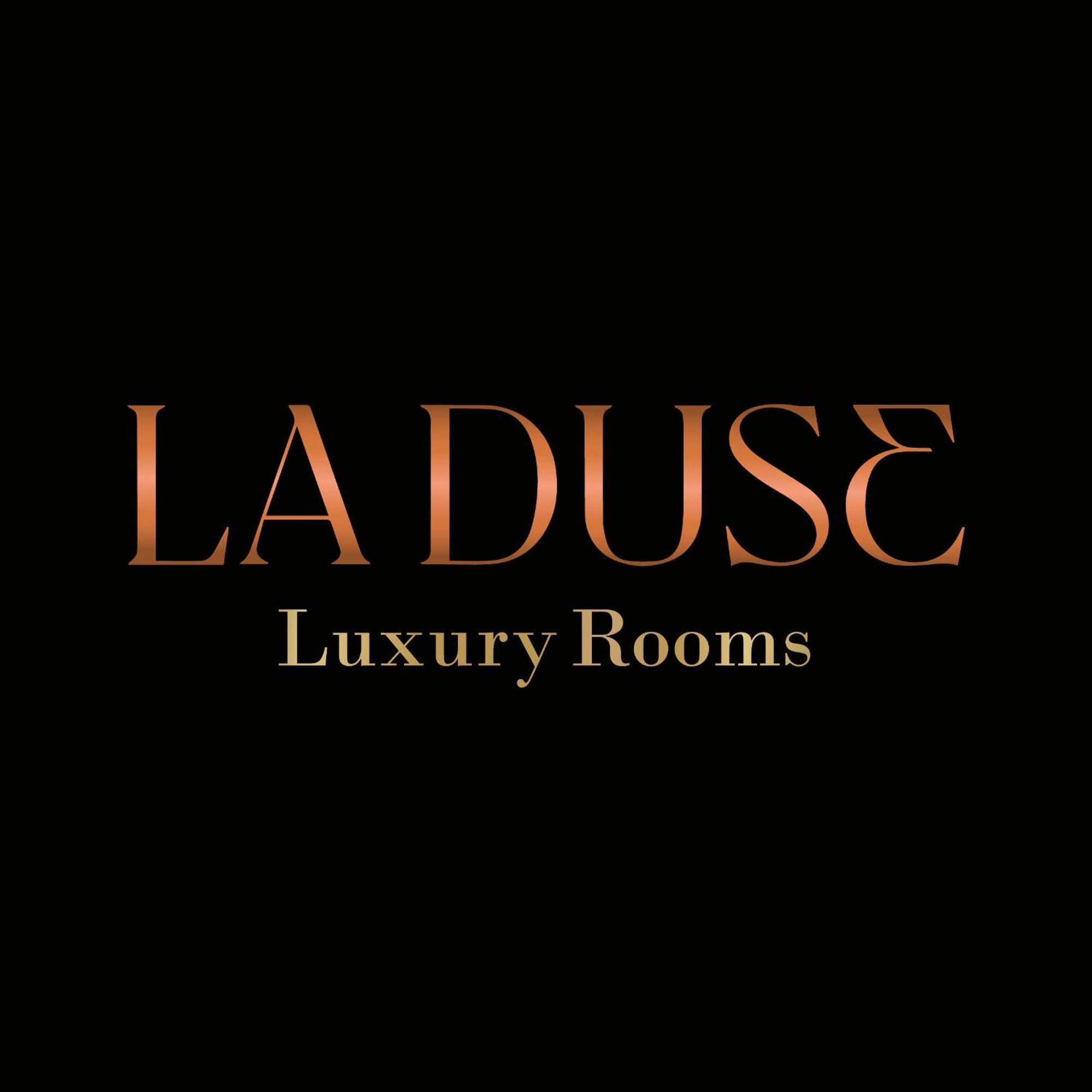 La Duse Luxury Rooms Pescara Bagian luar foto